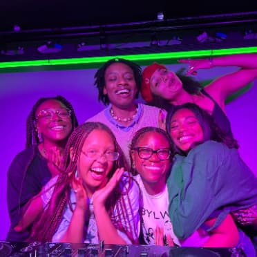 Amen Gyaldem show image