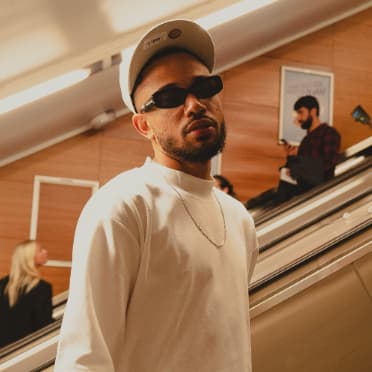 Els Marshall show image