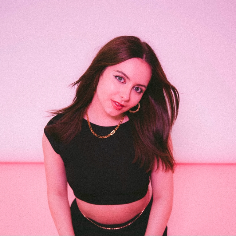 Cover image for Into The Deep w/ Niamh | 14th November 2025