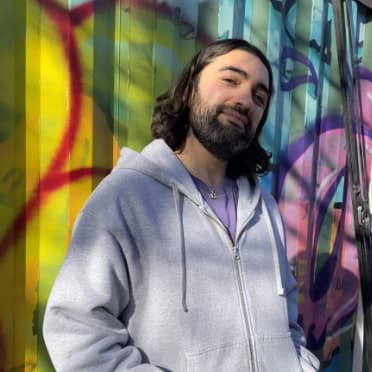 Nick Gibbons show image